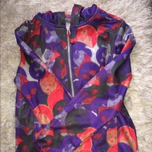 Kids/ Girls XL Puma sports jacket